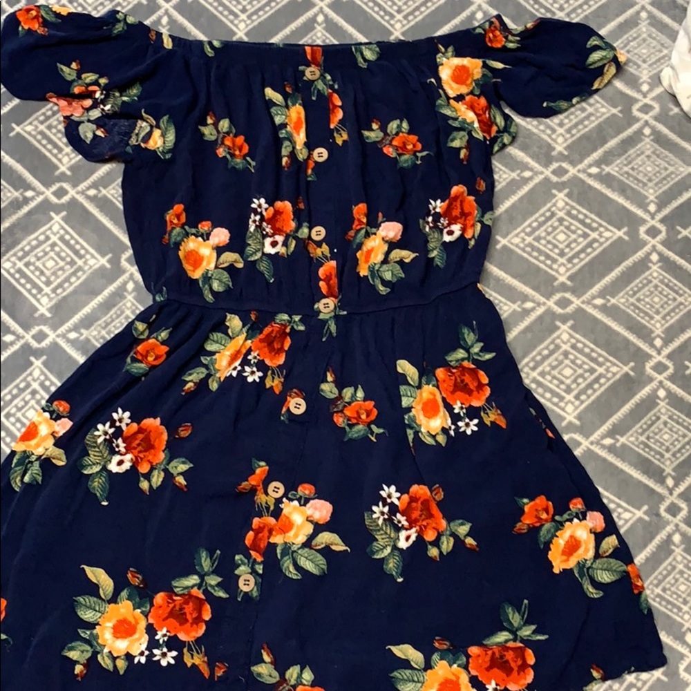 Off the shoulder Rue 21 dress